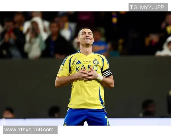 足球巨星C罗身材保持秘诀揭秘 他会喝可乐吗